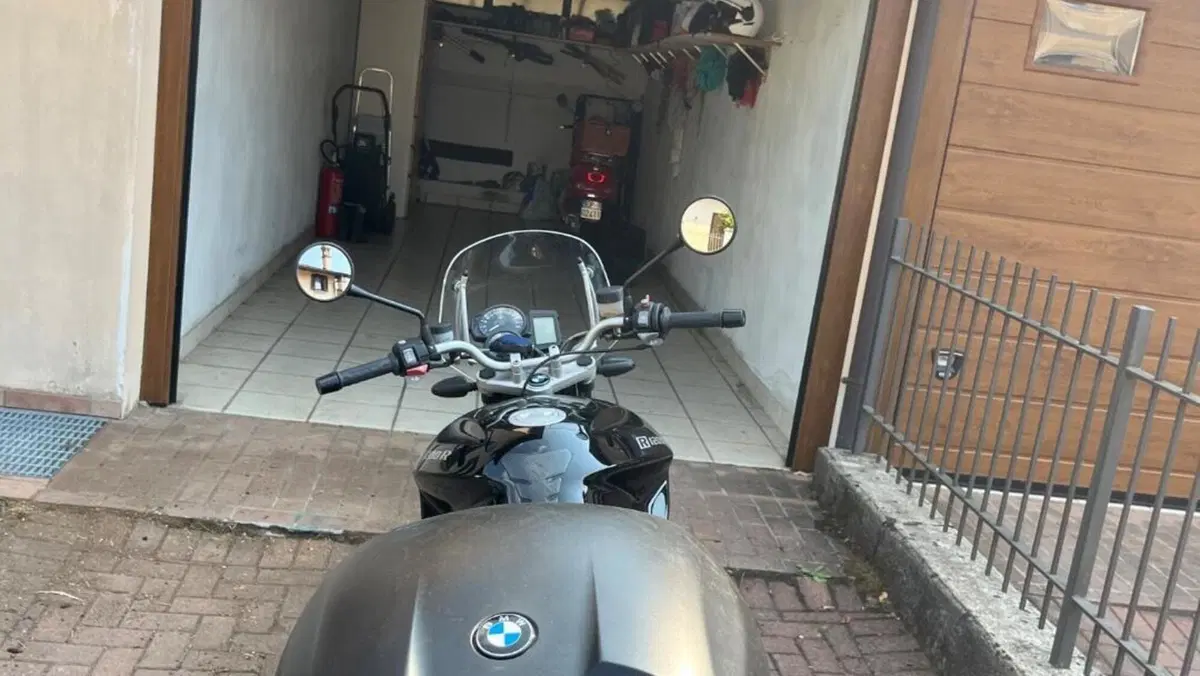 Bmw R 1200 R (2006 - 11)  (3)