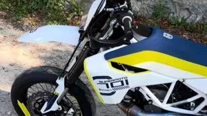 Husqvarna 701 Supermoto (2017 - 19)  (6)