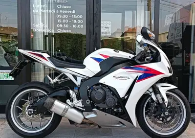 Honda CBR 1000 RR Fireblade (2012 - 16) - Annuncio 10116088