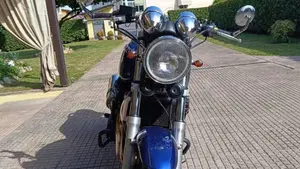 Suzuki GSX 750 (1998 - 03)  (4)