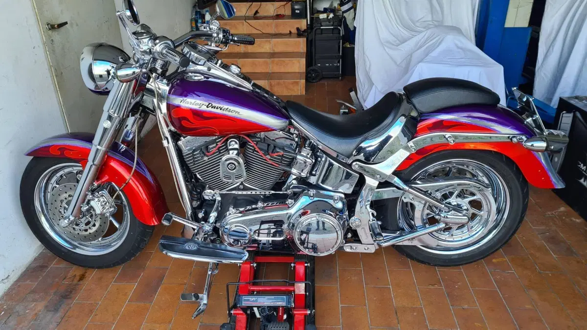 Harley-Davidson 1584 Fat Boy (2006 - 07) - FLSTF 
