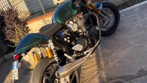 Triumph Thruxton RS Final Edition (2024 - 25)  (3)