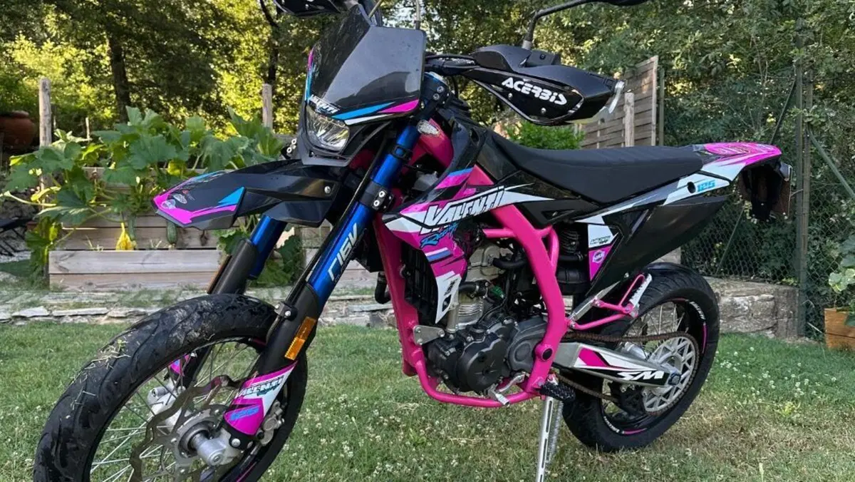 Valenti Racing SM 125 Z (2020 - 22)  (13)