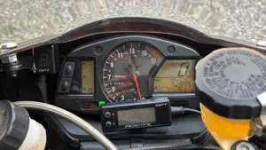 Honda CBR 600 RR (2007 - 08)  (3)