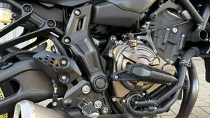 Yamaha MT-07 (2018 - 20)  (5)