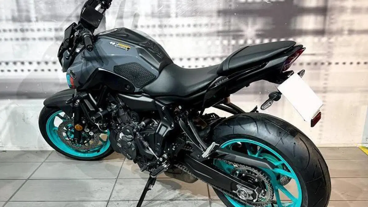 Yamaha MT-07 (2021 - 24)  (2)