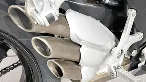 MV Agusta Brutale 800 RR (2015 - 16)  (5)