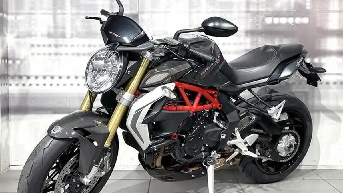 MV Agusta Brutale 800 RR (2015 - 16)  (7)