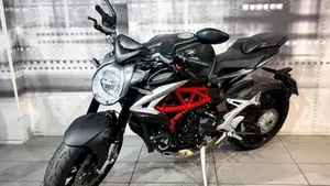 MV Agusta Brutale 800 EAS ABS (2016 - 19)  (4)