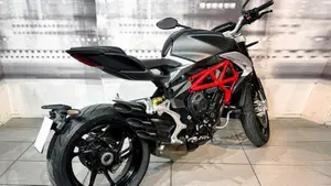 MV Agusta Brutale 800 EAS ABS (2016 - 19)  (5)