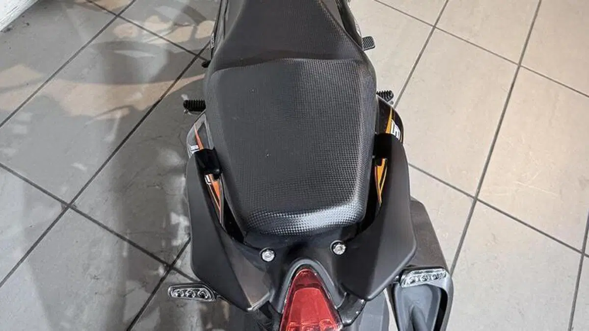 Keeway Motor RKS 125 (2016 - 17)  (5)