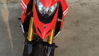 Ducati Hypermotard 950 SP (2022 - 25) usata