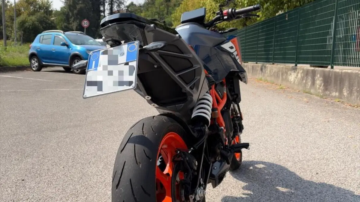 KTM 390 Duke (2024 - 25)  (6)