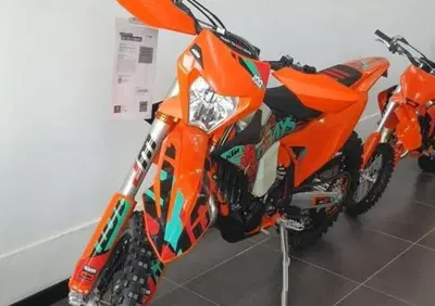 KTM 250 EXC-F 6Days (2027) - Annuncio 10116199