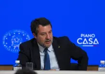 Salvini: "Impegno a estendere il taglio del bollo oltre il 2027"