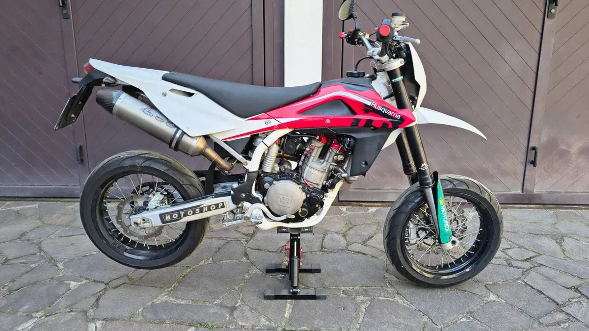 Husqvarna SM 510 R (2009)  (2)