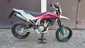 Husqvarna SM 510 R (2009)  (2)