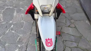 Husqvarna SM 510 R (2009)  (3)