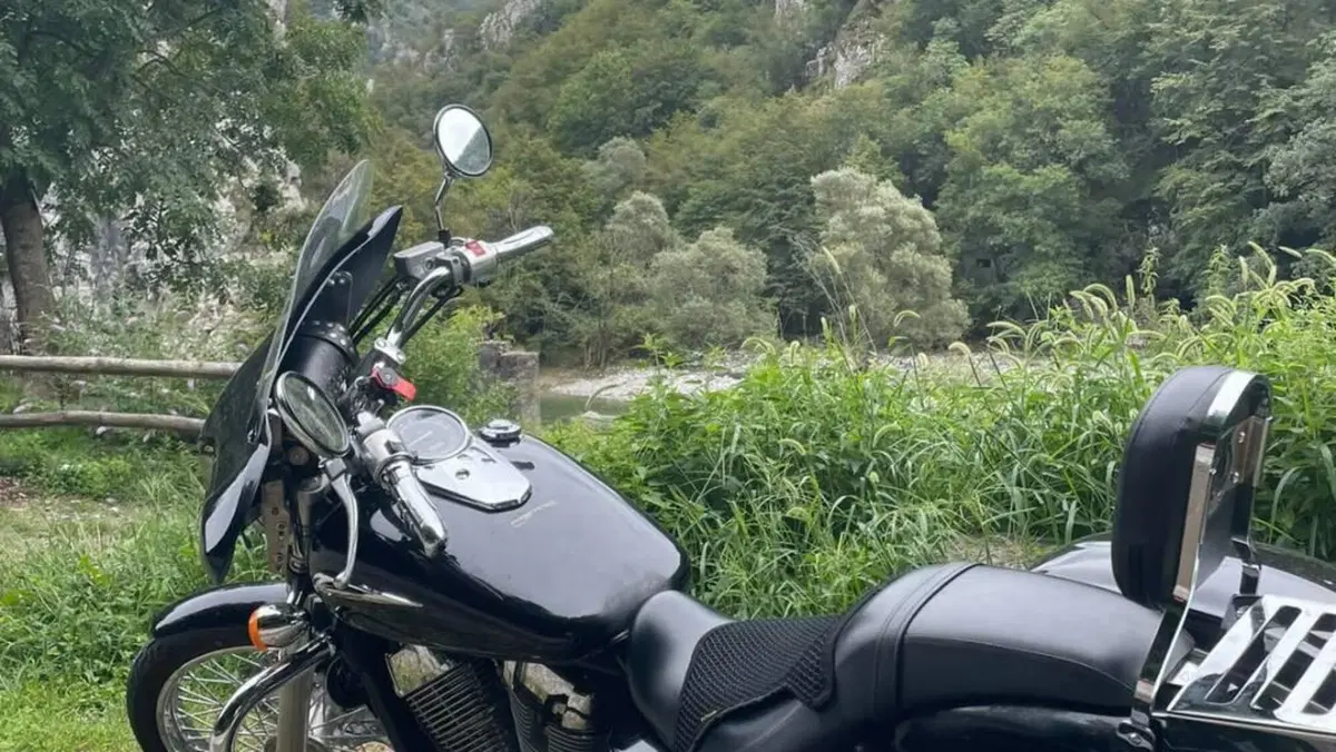 Honda VT 750 Shadow Spirit  (4)