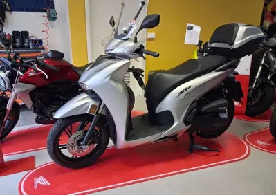Honda SH 350 (2021 - 24) - Annuncio 10116256