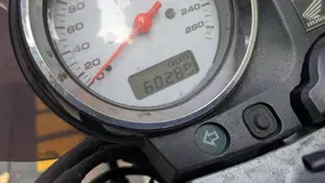 Honda Hornet 600 (2003 - 04)  (5)