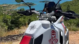 Ducati DesertX (2022 - 25)  (7)
