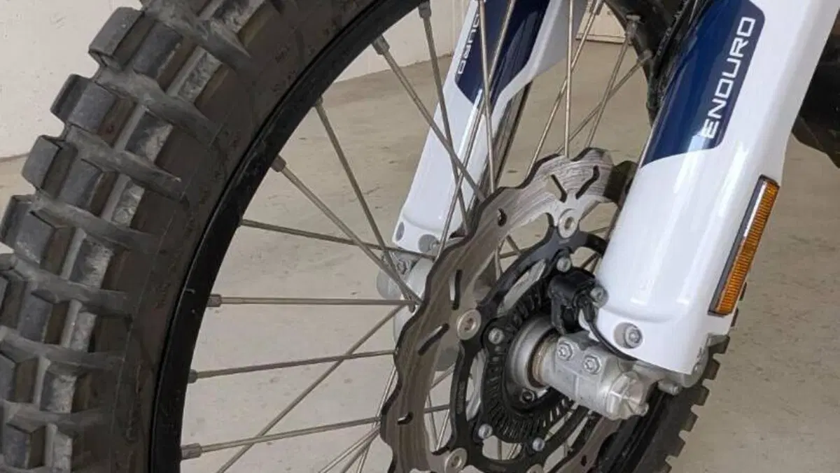 Husqvarna 701 Enduro (2026)  (5)
