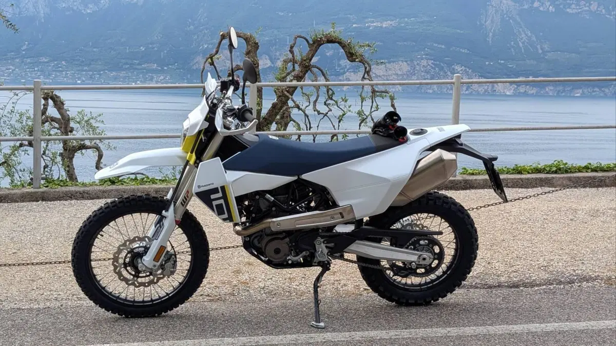 Husqvarna 701 Enduro (2026)  (12)