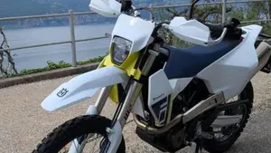 Husqvarna 701 Enduro (2026)  (13)