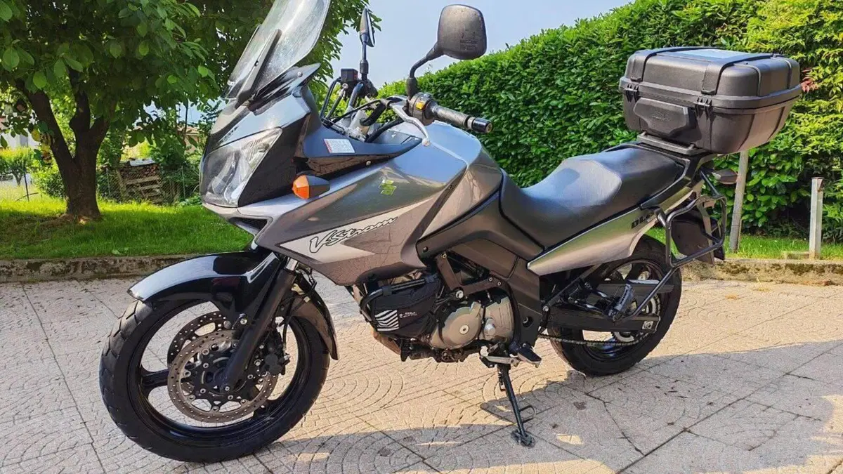Suzuki V-Strom 650 (2008 - 11)  (4)