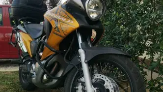 Honda Transalp XL 700 V (2007 - 13) usata