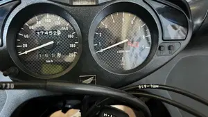 Honda Deauville 650 (2002 - 05)  (3)