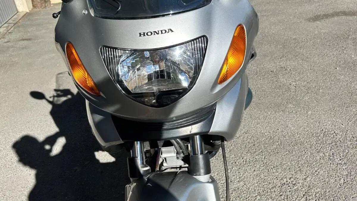 Honda Deauville 650 (2002 - 05)  (9)