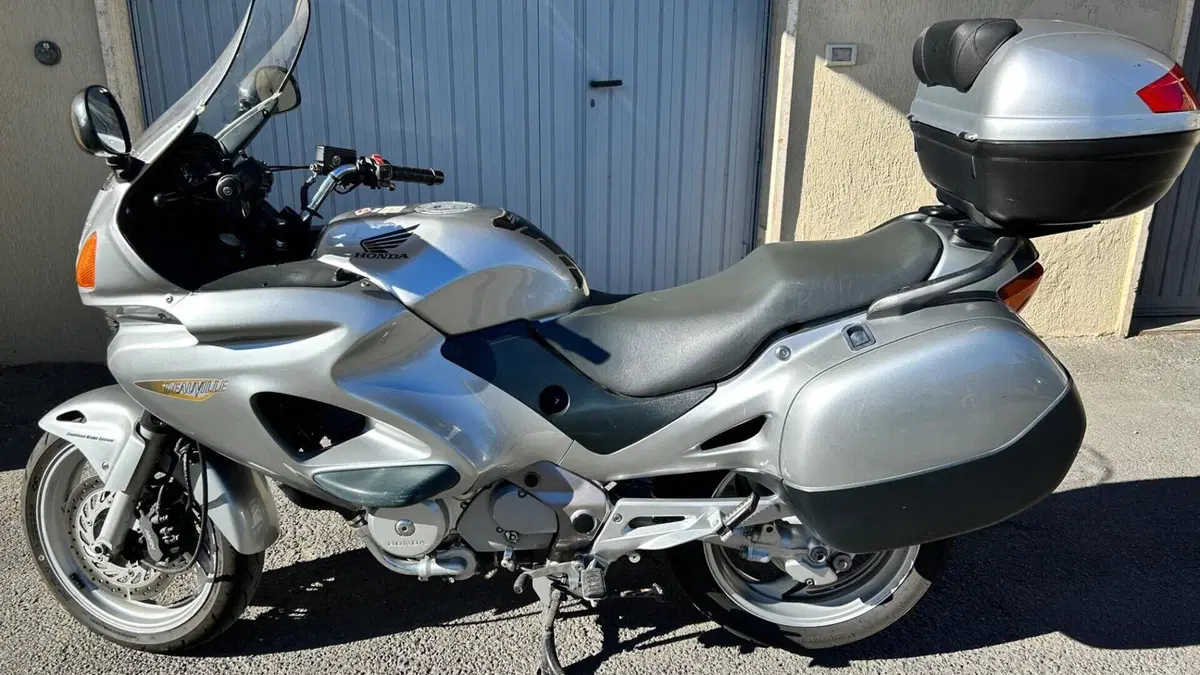 Honda Deauville 650 (2002 - 05)  (10)