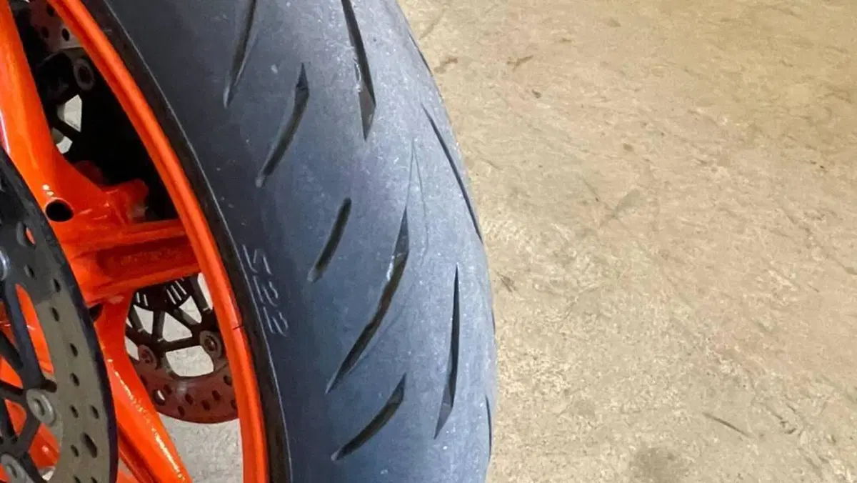 KTM 990 Duke (2024 - 26)  (5)
