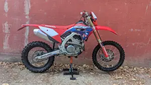 Honda CRF 300RX Enduro (2023)  (2)