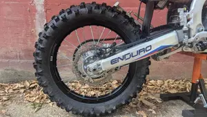 Honda CRF 300RX Enduro (2023)  (7)