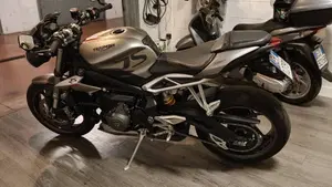 Triumph Street Triple RS (2017 - 19)  (14)