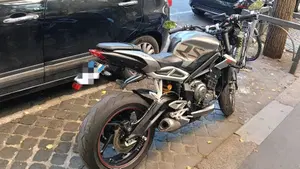 Triumph Street Triple RS (2017 - 19)  (3)