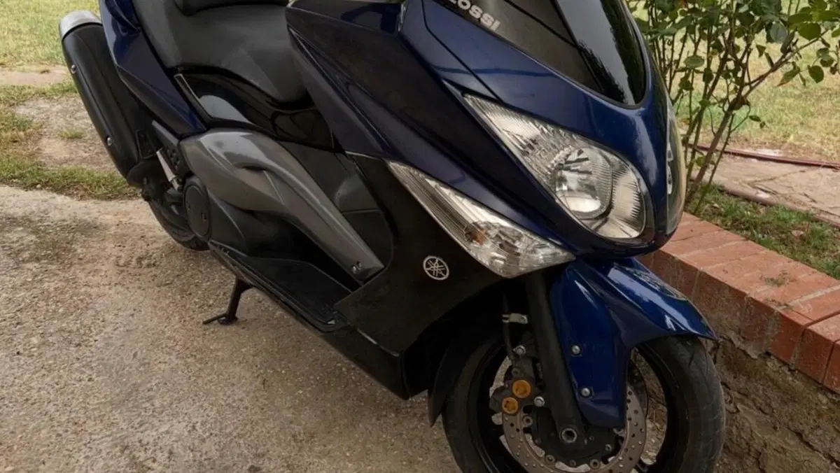 Yamaha T-Max 500 (2008 - 12)  (3)