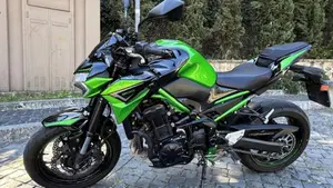 Kawasaki Z 900 (2021 - 24)  (2)