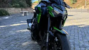 Kawasaki Z 900 (2021 - 24)  (3)