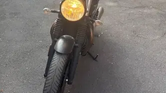 Triumph Street Twin 900 (2017 - 18)