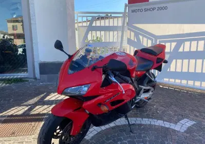 Honda CBR 1000 RR Fireblade (2004 - 05) - Annuncio 10116468