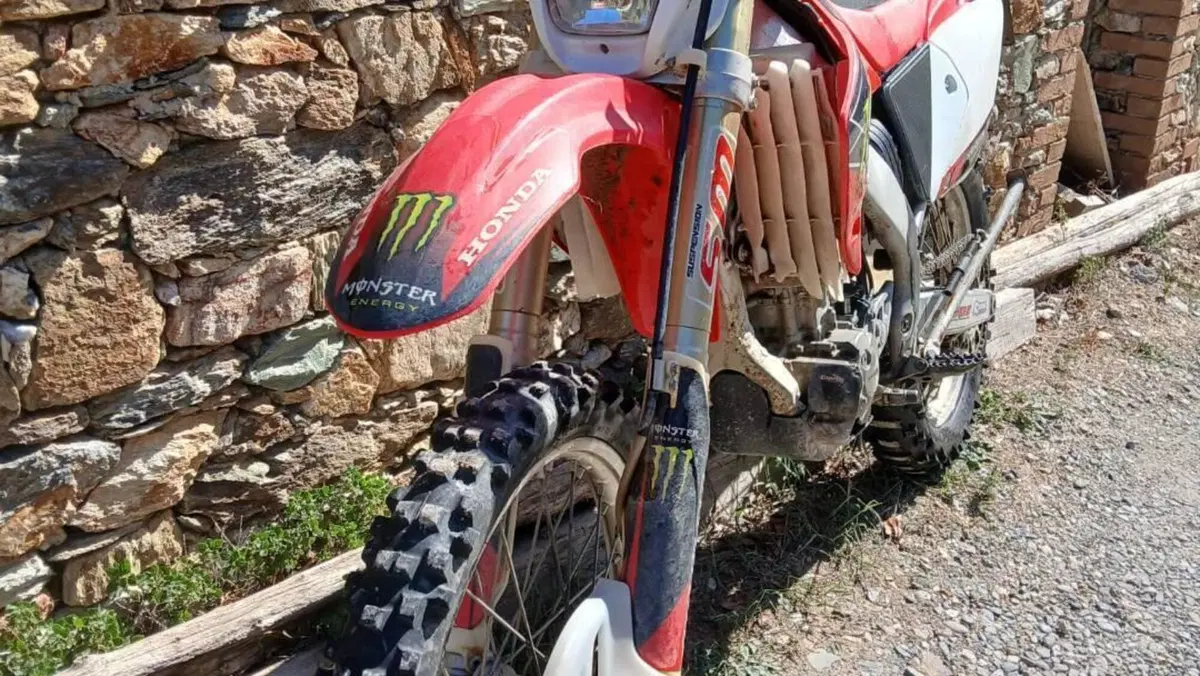Honda CRF 250R (2008)  (3)
