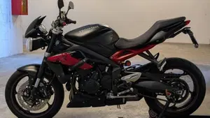 Triumph Street Triple R ABS (2013 - 17) 