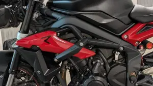 Triumph Street Triple R ABS (2013 - 17)  (8)