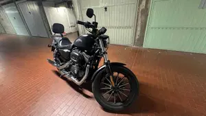 Harley-Davidson 883 R (2008 - 16) - XL 883R  (2)
