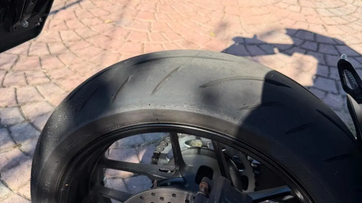 Yamaha MT-09 (2024 - 26)  (6)