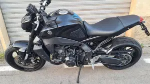 Yamaha MT-09 (2021 - 23)  (2)